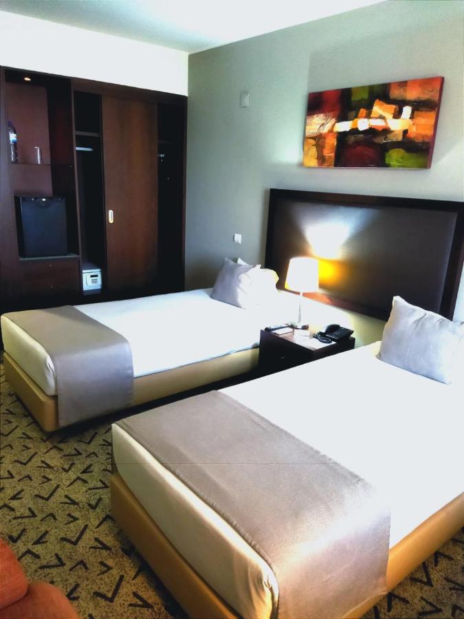 Skyna Hotel Луанда  Экстерьер фото