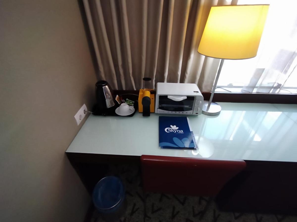 Skyna Hotel Луанда  Экстерьер фото