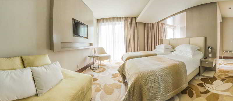 Skyna Hotel Луанда  Экстерьер фото