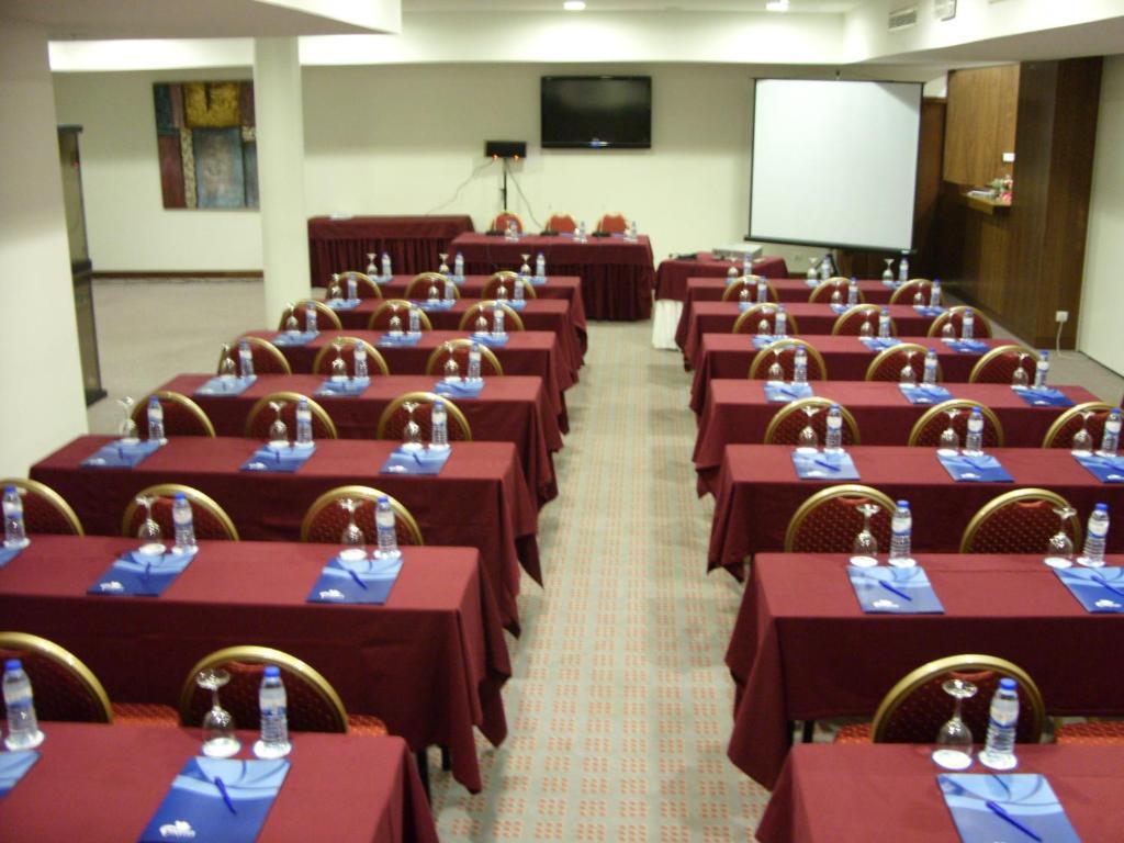 Skyna Hotel Луанда  Экстерьер фото