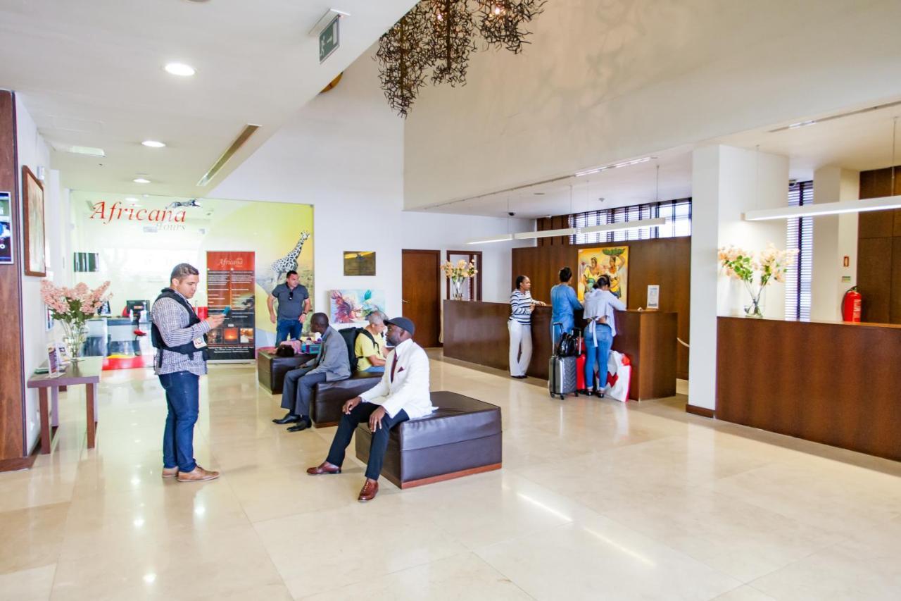 Skyna Hotel Луанда  Экстерьер фото